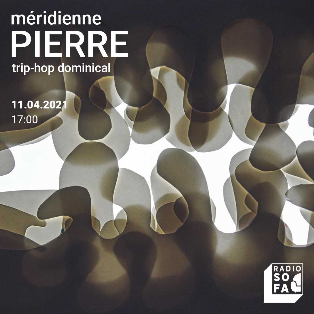Méridienne w/ Pierre
